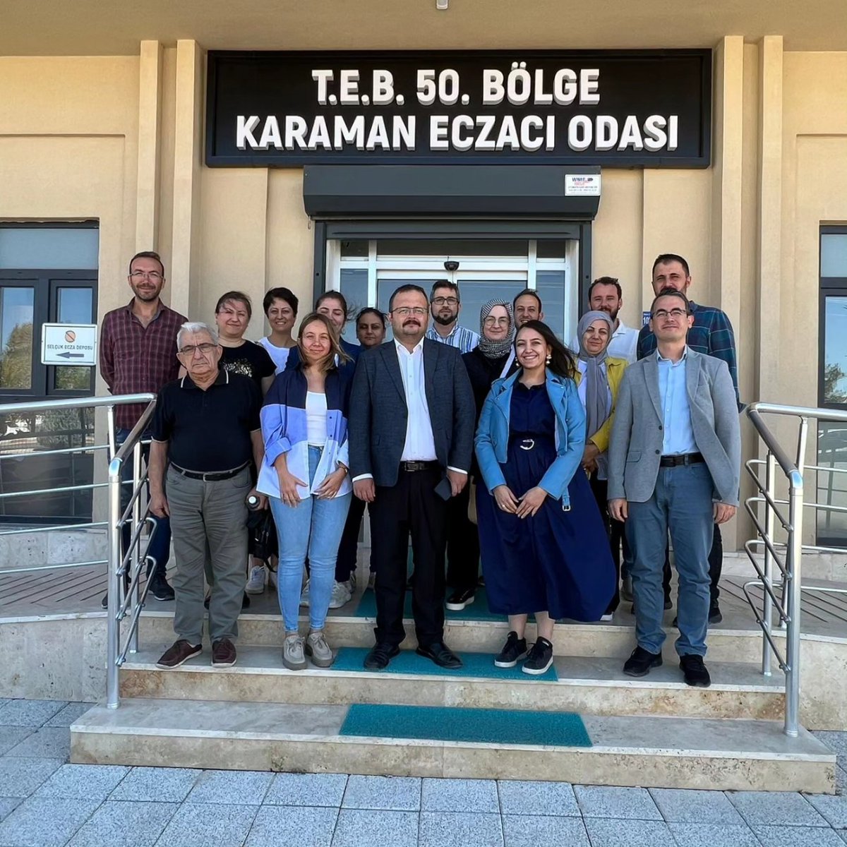 zbbayrac's tweet photo. YSK' dan mazbataların verilmesiyle odamızda görev dağılımı gerçekleştirilmiştir : 

Genel Sekreterliğe 
Ecz.M.Akif KÖSEOĞLU 
Saymanlığa 
Ecz.Bahattin BERBER
Denetleme Kurulu Başkanlığına
Ecz. A. Volkan Arslantaş
Haysiyet Divanı Başkanlığına 
Ecz.Ali TUNÇDEMIR getirilmiştir. https://t.co/DoEgkKztxX