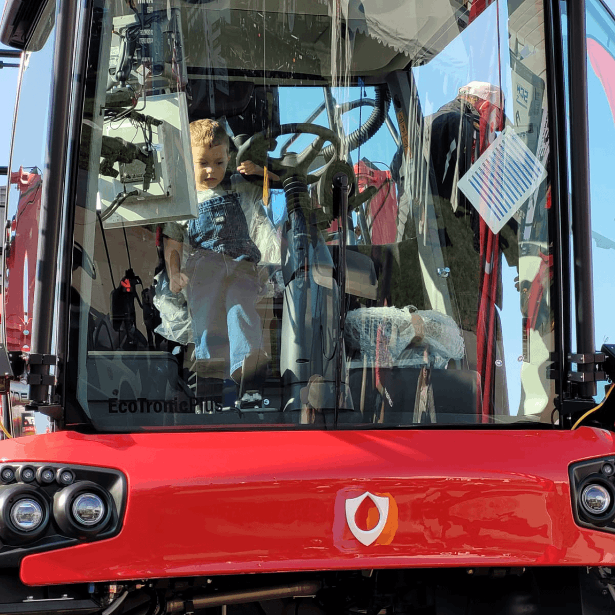 Agrifac's tweet photo. ๐๐๐ฅ๐๐๐๐ ๐๐๐ก๐๐ฆ ๐๐ก ๐ง๐๐ ๐จ๐ฆ๐
The Husker Harvest Days event kicked off in Nebraska, USA, with Agrifac making their debut. Join us on at the three-day event, you can find us on booth 851!
#agrifac #agriculture #farming #technology #cropprotection #HDD23 https://t.co/yexrqTlk4f