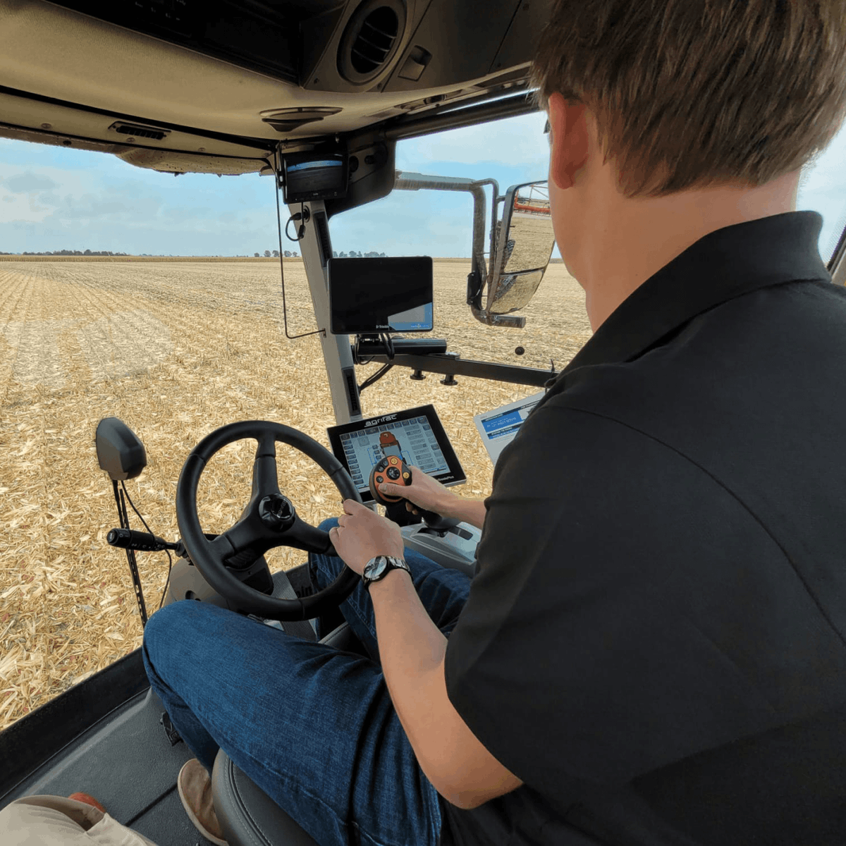 Agrifac's tweet photo. ๐๐๐ฅ๐๐๐๐ ๐๐๐ก๐๐ฆ ๐๐ก ๐ง๐๐ ๐จ๐ฆ๐
The Husker Harvest Days event kicked off in Nebraska, USA, with Agrifac making their debut. Join us on at the three-day event, you can find us on booth 851!
#agrifac #agriculture #farming #technology #cropprotection #HDD23 https://t.co/yexrqTlk4f