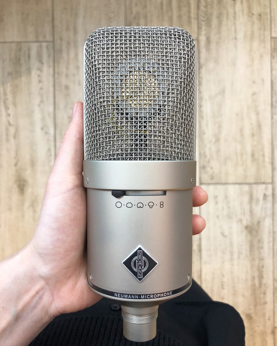Neumann_Japan's tweet photo. ご存知でしたか?
M 149は、オムニ、ワイドカーディオイド、カーディオイド、ハイパーカーディオイド、8の字、さらに4つの中間ポジションという9つ(!)の指向性を備えています。
https://t.co/Nk4zuh211Z
#NeumannM149 https://t.co/w9gXzQJU6w