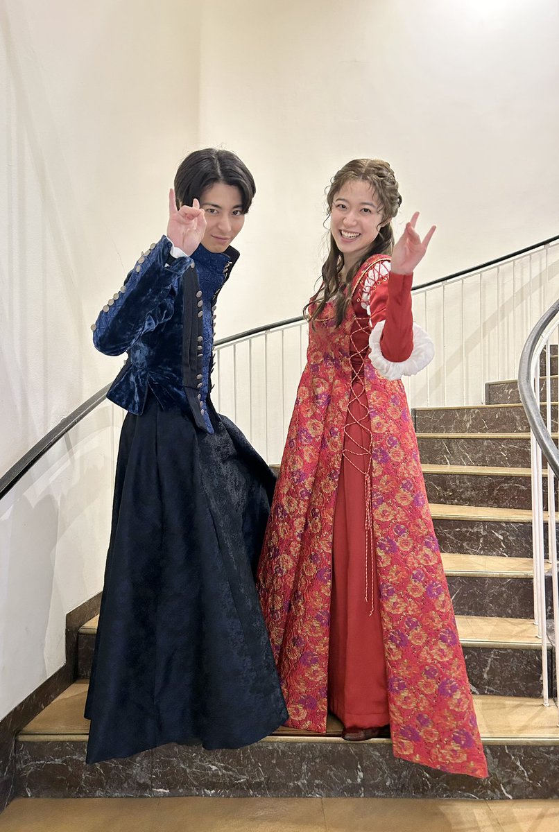 舞台 #ロミオとジュリエット 、無事に初日を終えることができました