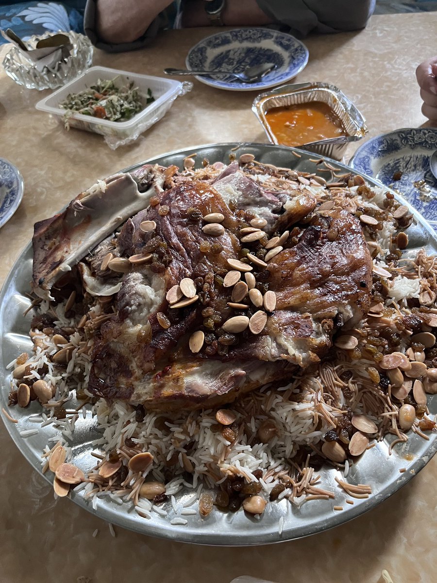 mo2mn97's tweet photo. رسالة الى اهلي 
كلو مادام انا عيش 🧡 https://t.co/QhaaiYCBLq
