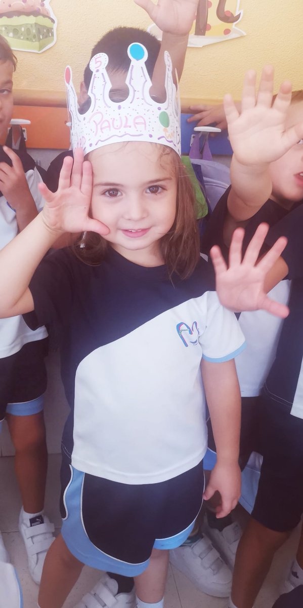 AmorDiosVa's tweet photo. #InfantilADD Comenzamos el cole y continuamos cumpliendo #5años 😍... Que ilusión, nos estamos haciendo muy mayores. 👏👏👏👏😍 https://t.co/bZeQKKxIsy