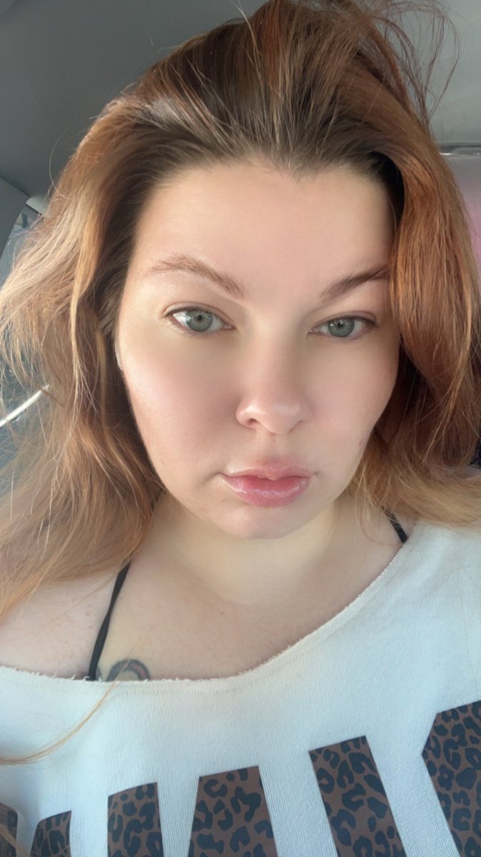 Goddessbreaa23's tweet photo. Morning paypigs, miss me? Who’s going to be my wallet today? https://t.co/8fqxlSTMRX