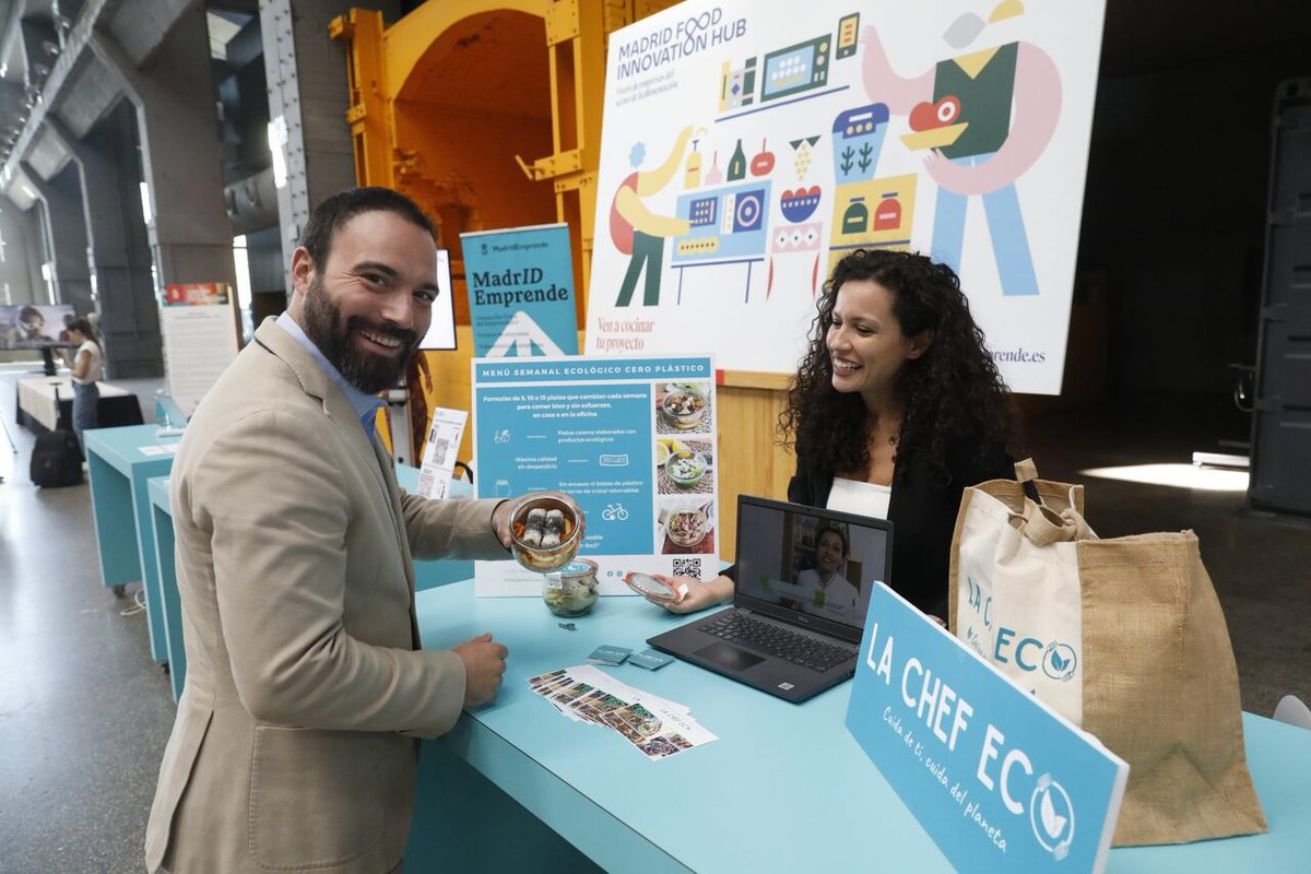 MADRID's tweet photo. 📢Participamos en la inauguración de la V edición del #FoodDesignFestival que se celebra del 13 al 15 de septiembre en @LaNaveMadrid.

✅Este encuentro internacional busca analizar el valor del diseño y su relación con los alimentos. 
👉https://t.co/hg0ggLf6ID https://t.co/lYY9tOL2Mx
