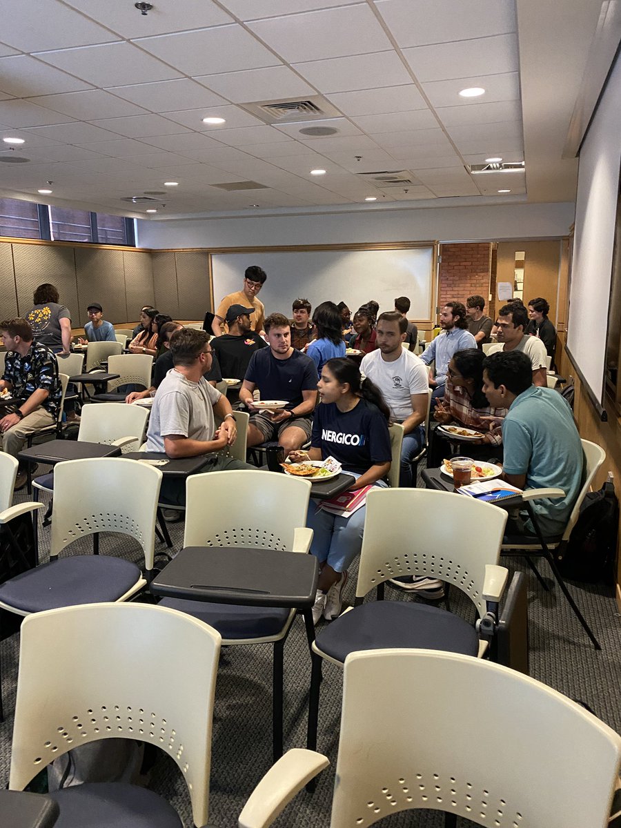 UMBCBiology's tweet photo. 𝐑𝐞𝐩𝐨𝐬𝐭 𝐟𝐫𝐨𝐦 𝐭𝐡𝐞 𝐒𝐦𝐢𝐭𝐡 𝐋𝐚𝐛...
First T32 CBI meeting of the 2023-2024 AY!
#UMBC #UMBCbiology #retrievernation #genetics  #phagehunters #DrosophilaNeuro #cellmigration #STEM #WomenInSTEM #biochemistry #neuroscience #AMB  #systemsbio #genomics #ASPB #matechoice https://t.co/UVRZ31cDLU