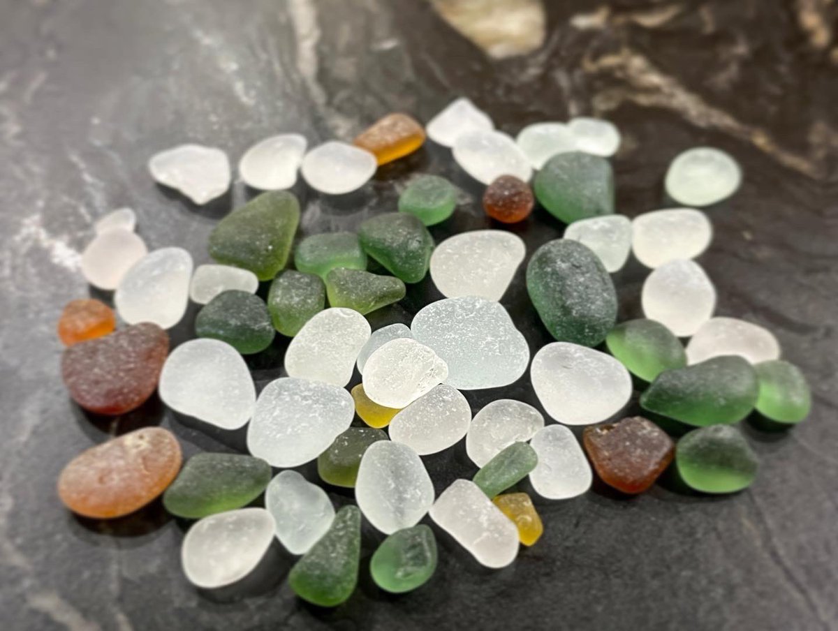 We discovered searching for sea glass too! Lol #northeastcoast #seaham #walking #stunning #beautifulplace #summer #sunshine ❤️❤️