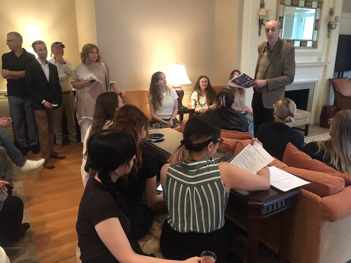 Thanks to all our fiends, faulty, &amp; students who came to our Welcome Party last night!! 

What a great way to mark the start of an exciting fall semster!