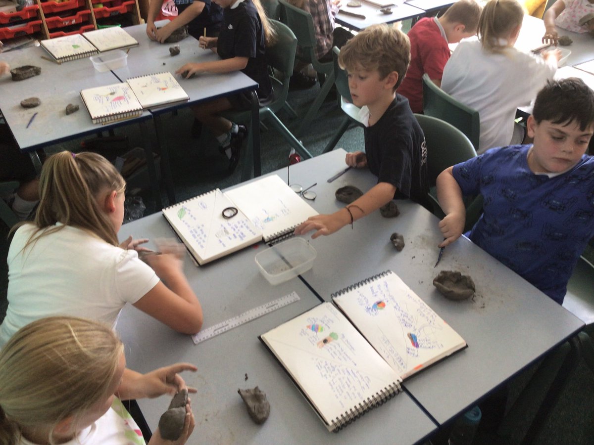 OJS_Year4's tweet photo. Making our clay vessels. Our design brief was to create a vessel that would hold a tea light and had a theme of ‘nature’. We have worked so hard with the designing and making. We will now leave them to dry and hope they stay in one piece 🤞🏼🤞🏼 https://t.co/gauQjrXIlR