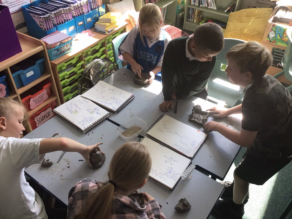 OJS_Year4's tweet photo. Making our clay vessels. Our design brief was to create a vessel that would hold a tea light and had a theme of ‘nature’. We have worked so hard with the designing and making. We will now leave them to dry and hope they stay in one piece 🤞🏼🤞🏼 https://t.co/gauQjrXIlR