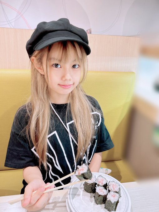 Twitterのコスプレ画像15