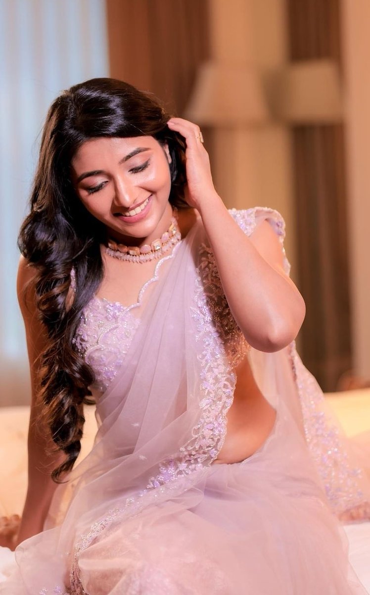 LetsKollywood's tweet photo. #Mirnaa ❤️
#Jailee fame @mirnaaofficial 👌 https://t.co/u8q9W1TcWv