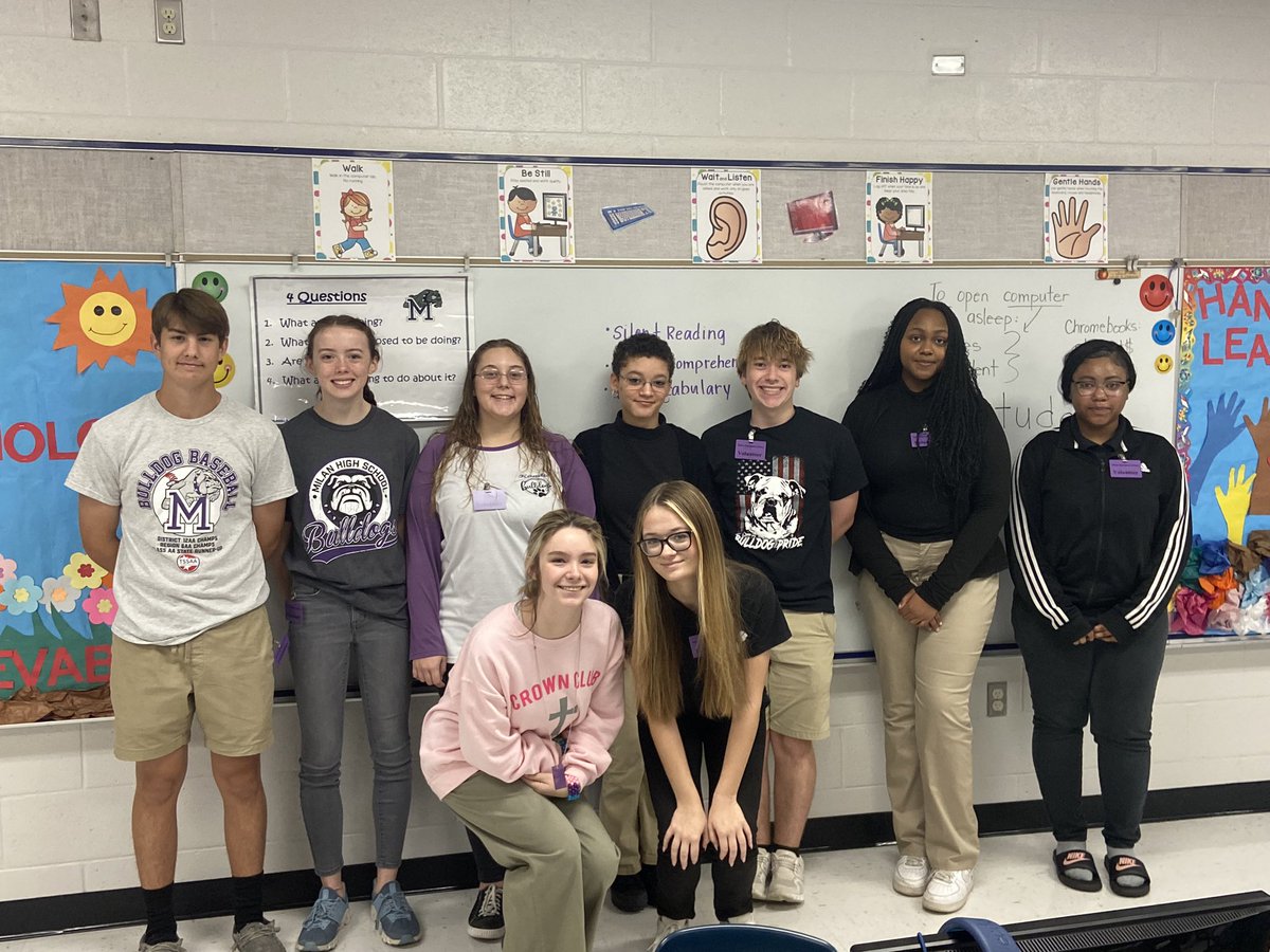 amygwatson18's tweet photo. A group of our @MilanCTE Nursing Education and Clinical Interns have hit the ground running with CSH screenings! They’ve loved working with these PreK students!
#LearnOneDoOneTeachOne #WeLoveOurSisterSchools #CollaborationBringsResults https://t.co/pLGgrUh66b