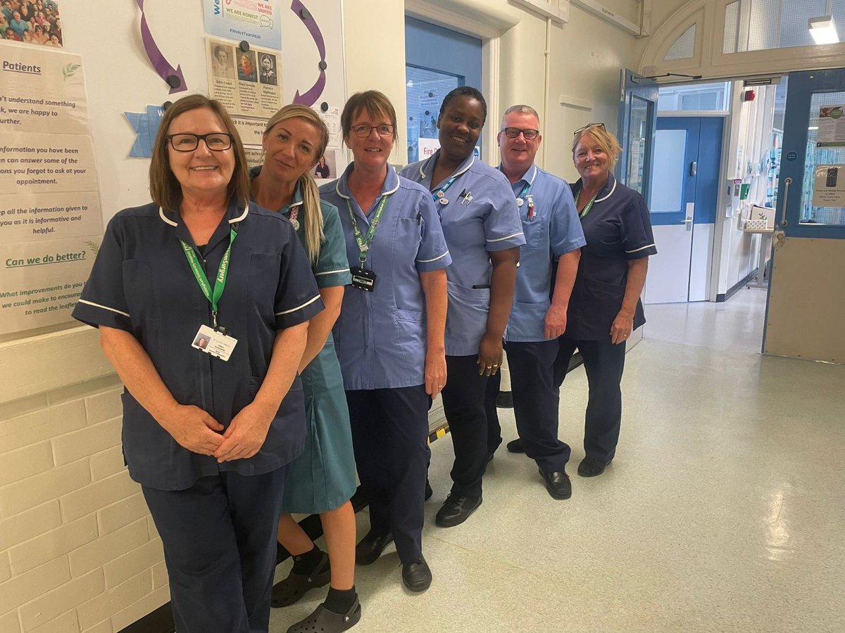 Harvey 1 and pre op sharing staff to increase number of pre op patient appointments to support ambulatory care pathway and reduce backlog. Big thank you to Julia for facilitating and to all the staff that have spent time with us on Simpson 2.