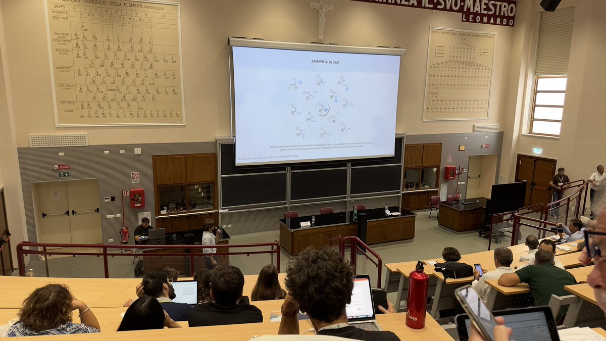 AsymmetricSynthesisLab (@labsynthesis) on Twitter photo Giovanni Centonze <a href="/Giovanni_Cent11/">Giovanni Centonze</a> from <a href="/LabSynthesis/">AsymmetricSynthesisLab</a> during his talk on the enantioselective electrophilic amination of crotylboronic esters at #Cdco2023 in Rome. Great job!!!👍🏻👍🏻 Giovanni Centonze <a href="/Giovanni_Cent11/">Giovanni Centonze</a> from <a href="/LabSynthesis/">AsymmetricSynthesisLab</a> during his talk on the enantioselective electrophilic amination of crotylboronic esters at #Cdco2023 in Rome. Great job!!!👍🏻👍🏻