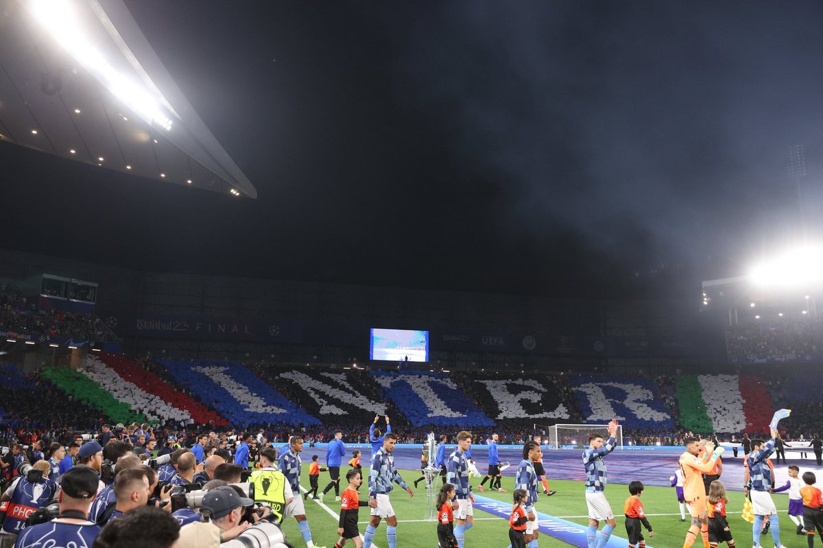 #CN69
⚫🔵
🖤💙