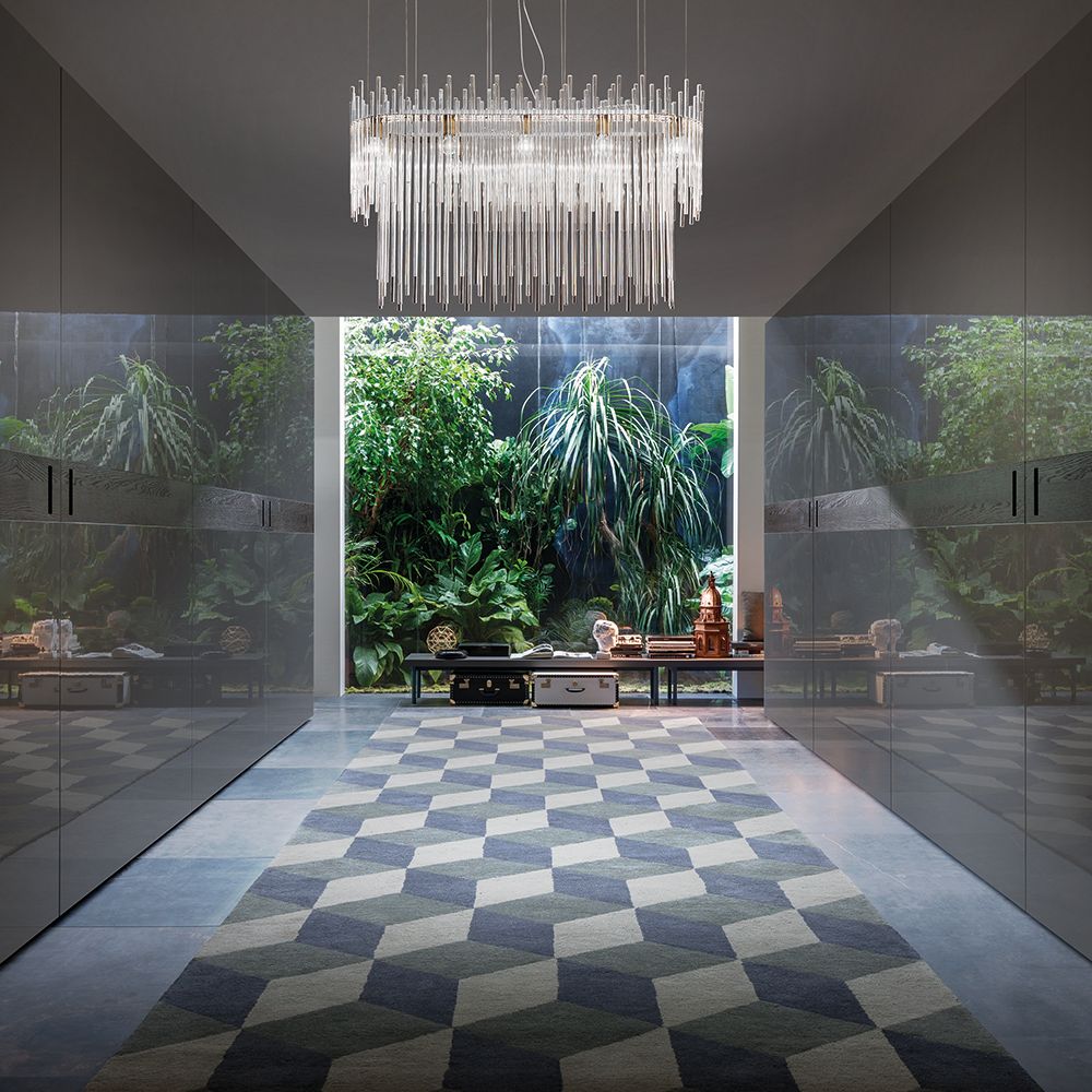 The Diadema is a lighting system designed by Romani Saccani Architetti Associati for Vistosi. It harnesses the beauty of pure glass rods to play w/ light &amp; create a mesmerizing sense of motion. Versatile w/ customizable options &amp; concealed metal bodies: buff.ly/48gYyAP