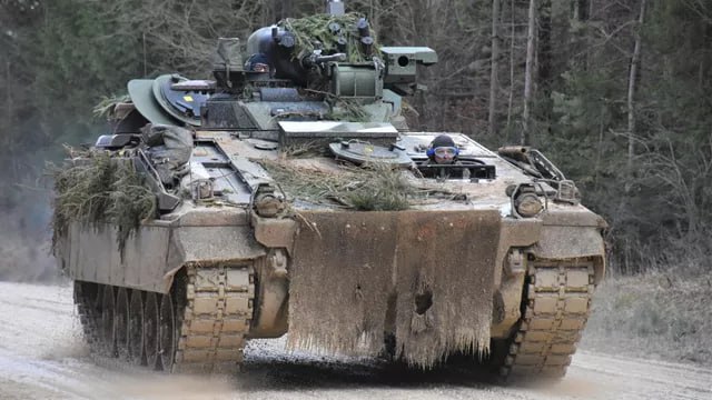 Germany has provided a new package of weapons for the Ukrainian army to the US and NATO.  Here's what's included:

 — 20 Marder infantry fighting vehicles with ammunition (their number increased to 60);
 — two Wisent 1 armored engineering vehicles for mine clearance;
 — 14…
