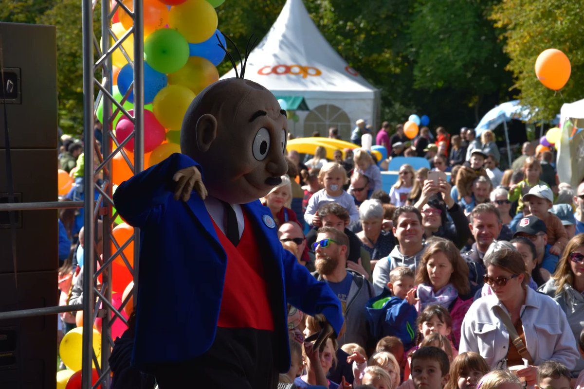 STMediaCH's tweet photo. Für kleine und grosse Kinder: Papa Moll feiert seinen Geburtstag - und das will gefeiert werden! Spiel, Spass und viele Attraktionen für die ganze Familie beim Papa Moll-Fest in @BadZurzach am 17.9.23 https://t.co/T6FMAokZSY.. @aargautourismus https://t.co/4PXfgyWank