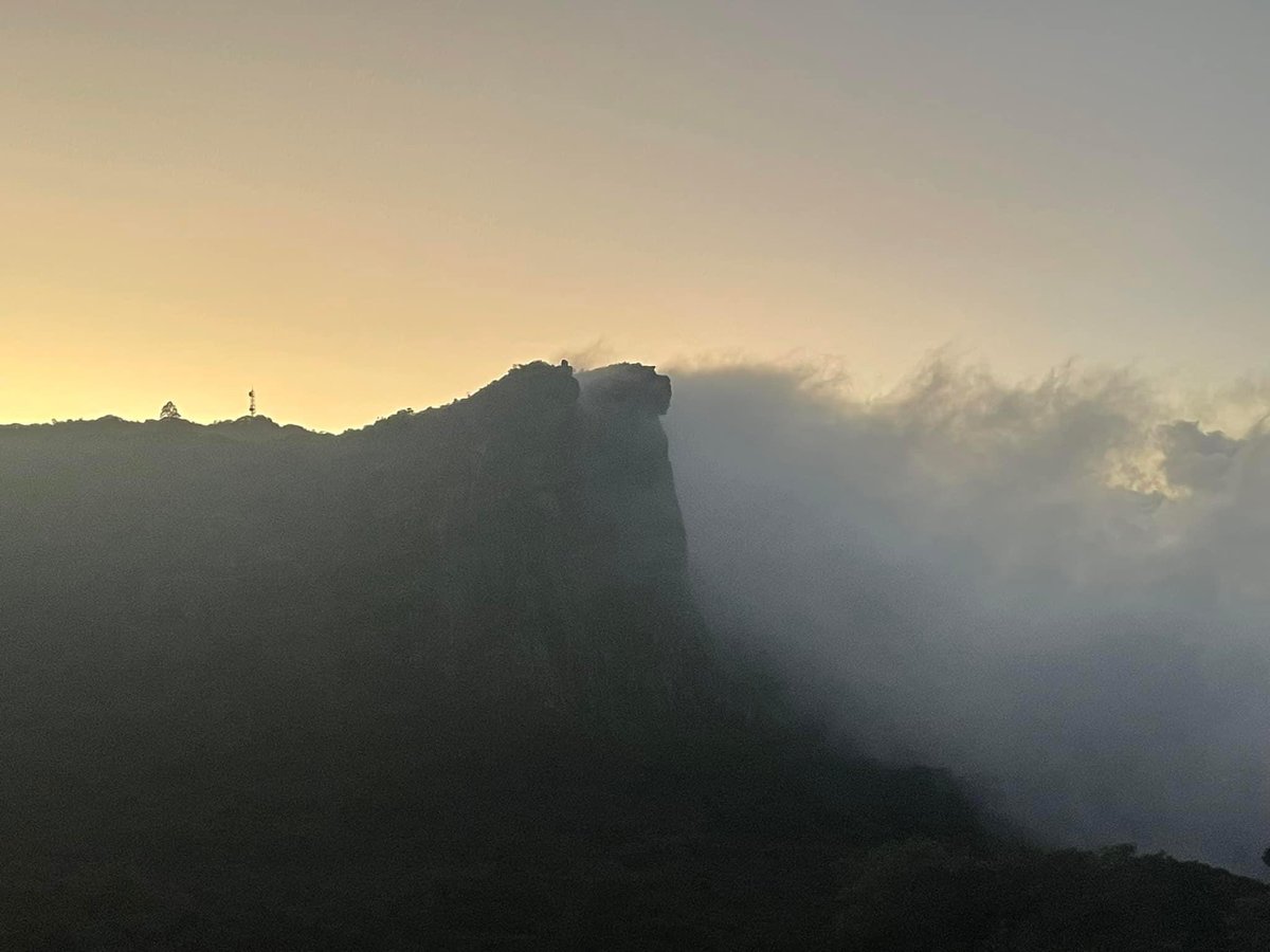 itsSOUARE's tweet image. #MontLoura🤩 #Maliyembering #trip