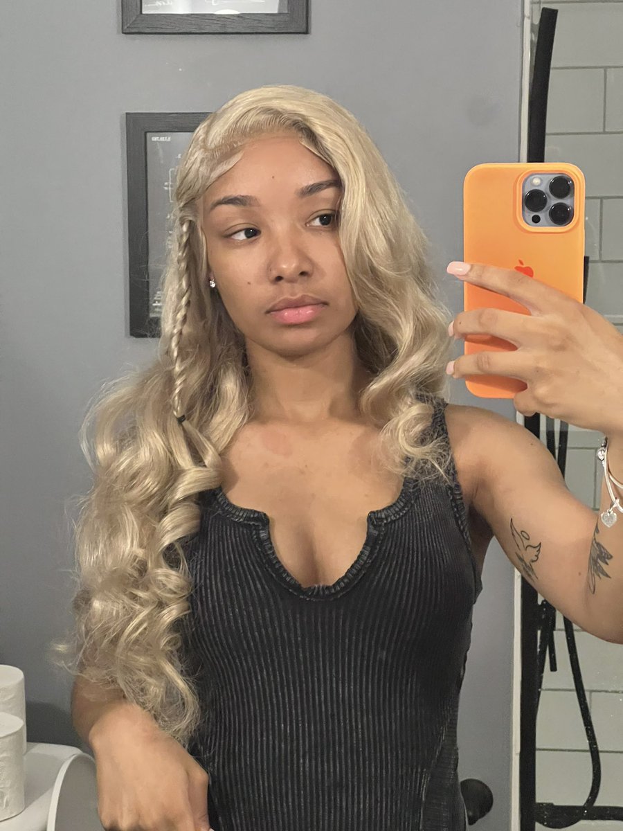 Niwashere_'s tweet photo. Blondes have more fun 💛😉 https://t.co/GN4huCG9Pt