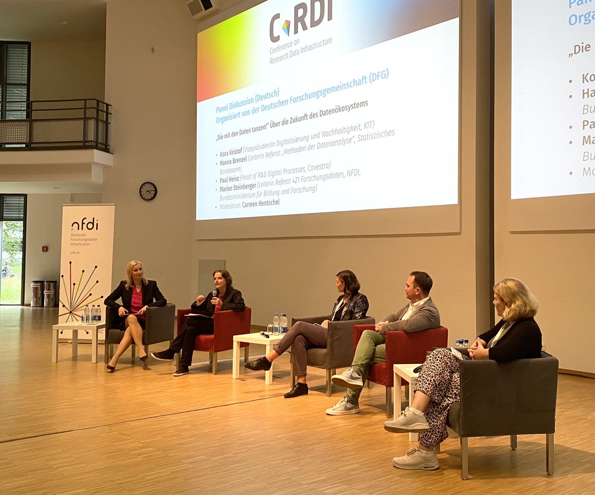 NFDI - @NFDI@nfdi.social (@nfdi_de) on Twitter photo Bei der <a href="/dfg_public/">DFG public | @dfg_public@wisskomm.social</a> Panel Diskussion „Die mit den Daten tanzen!“ im Rahmen der #CoRDI2023 geht es um die Zukunft von Datenökosystemen. Bei der <a href="/dfg_public/">DFG public | @dfg_public@wisskomm.social</a> Panel Diskussion „Die mit den Daten tanzen!“ im Rahmen der #CoRDI2023 geht es um die Zukunft von Datenökosystemen.