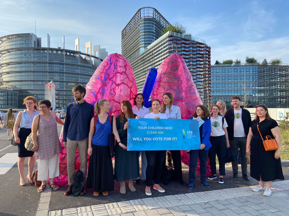 AIEpidemiologia's tweet photo. Ottime notizie da Strasburgo!

@Europarl_EN ha appena approvato la seconda miglior opzione per #AAQD (Ambient Air Quality Directive) tra quelle discusse!

10 µg/m3 per PM2.5
20 µg/m3 per NO2 
entro il 2030

5 µg/m3 per PM2.5
10 µg/m3 per NO2 
entro il 2035

(1/2) https://t.co/hv3sSxzlgJ
