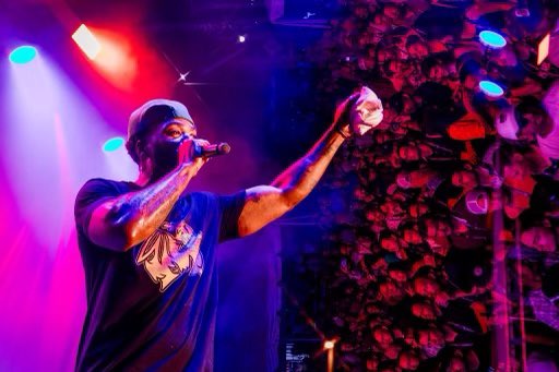 FutureProof_HQ's tweet photo. Let’s just say last night was iconic! @methodman @therealredman 🎤 https://t.co/Cwi4T6Ehr4