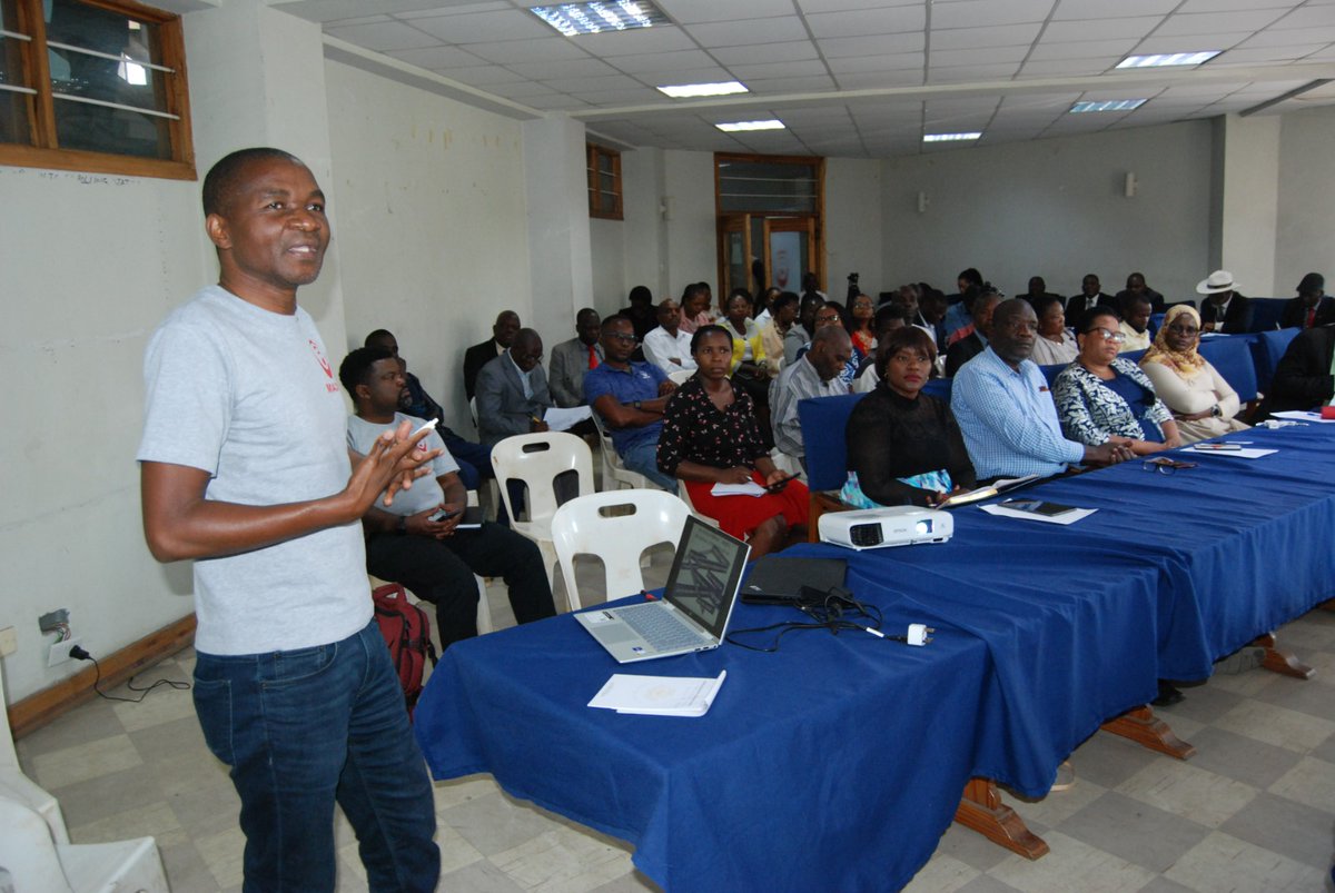 MACRAMALAWI's tweet photo. #qualityaffordablesecurecommunicationservices 
#digitallytransformedmw 
#261tollfree

MACRA is this week conducting a National Addressing System (NAS) awareness campaign for District Councils in five districts of the Southern region. https://t.co/0IkGOvwleg