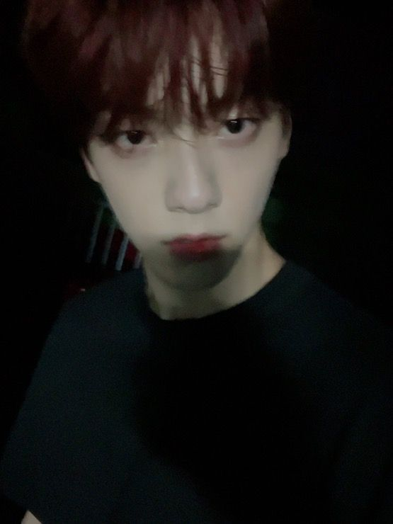 dangstfu's tweet photo. me standing 5ft away from my math teachers house at 3am after she made a silly funny comment towards me in class https://t.co/upLzB8z4gB