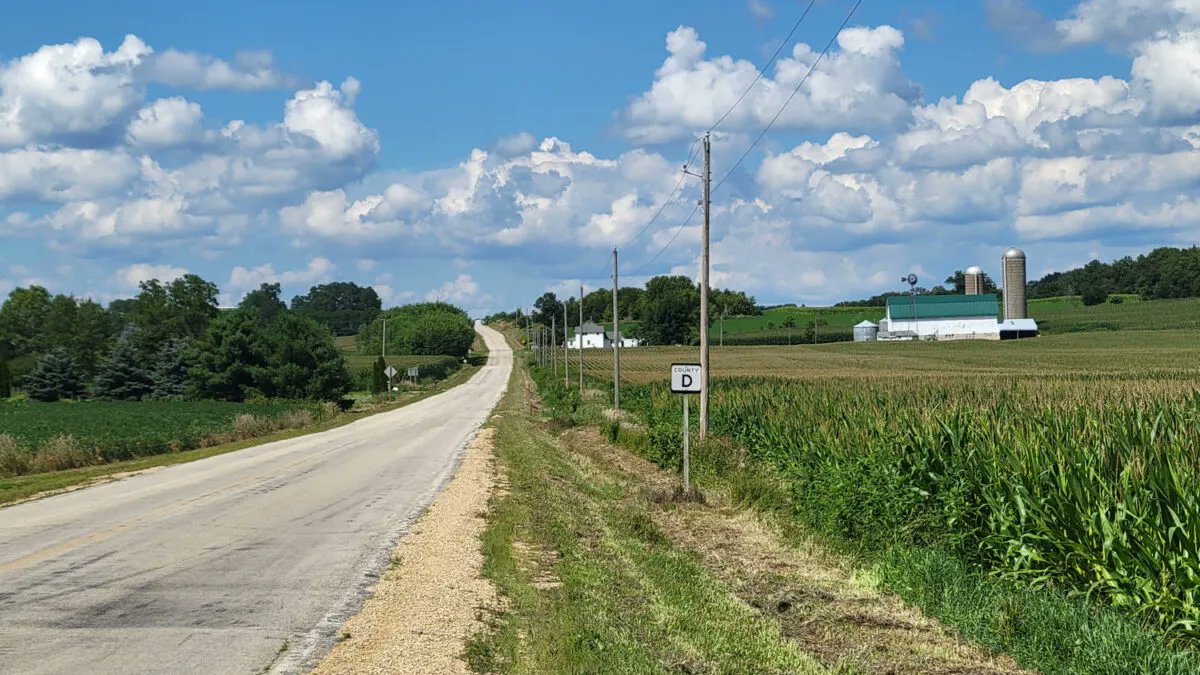 Wisconsin Bike Trails to Explore Near Madison - urban, rural, beginner, multi-day, and more! bit.ly/3VFqkkF @TravelWisconsin @TrekTravel #biketravel #Wisconsin #womenwhobike #cyclinglife