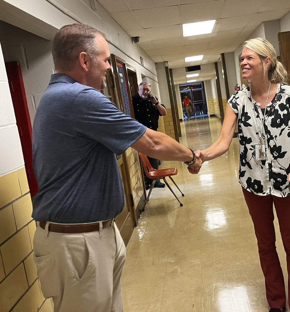 OhioValleyESC's tweet photo. OVESC Superintendent, Dalton Summers, greeting Rachel Tullius, Middle School Principal at Fort Frye, at the OVESC Opportunity School. The school will open for students on Monday, September 18th. Fort Frye Local School District #SERVE @fortfryesuper https://t.co/zFlgMiC8vu