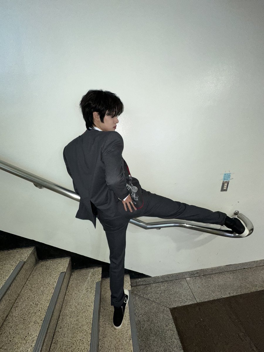 TXT_members's tweet image. 기쁜 날 가장 멋있었던 연준이 형
생일 축하해요 🥰