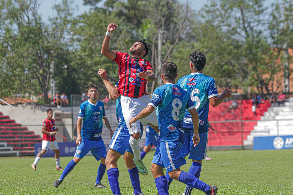 pilcomayo_fbc's tweet photo. FECHA 17

PRIMERA

Imágenes del encuentro ante Capitan Figari.

C. Figari 3-1 Pilcomayo

Gol
Lucas Lopez

¡VAMOS PILCO!
¡SOMOS PILCO!

#somospilco #pilcomayo #clubpilcomayo #primera #marianoroquealonso #Clubpilcomayo #albinegro #apfprimerac #primerac https://t.co/q2jkeB5tJG