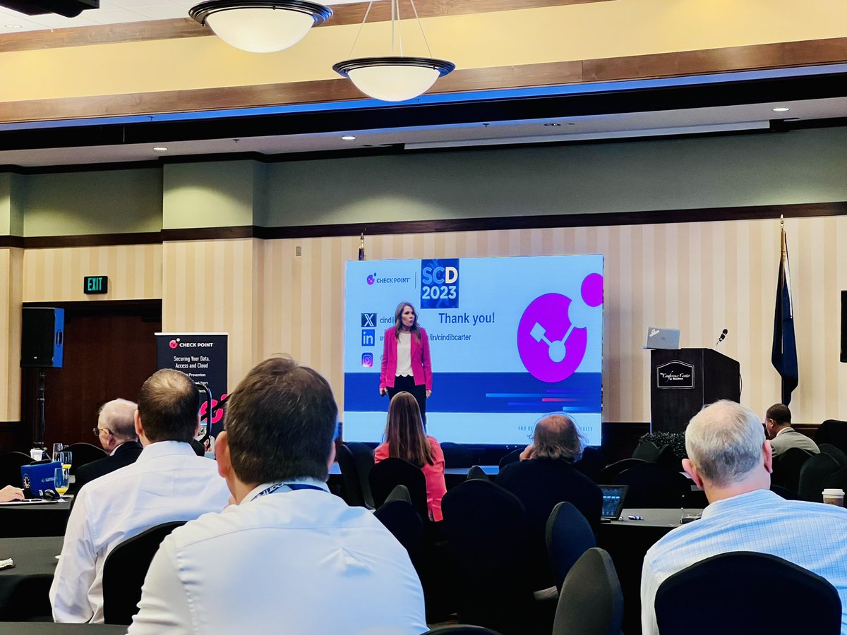 StrattonMattIT's tweet image. Truly enjoyed the presentation from @CindiBCarter at #SCDecoded this year! She shared some really good information and PowerPoint!