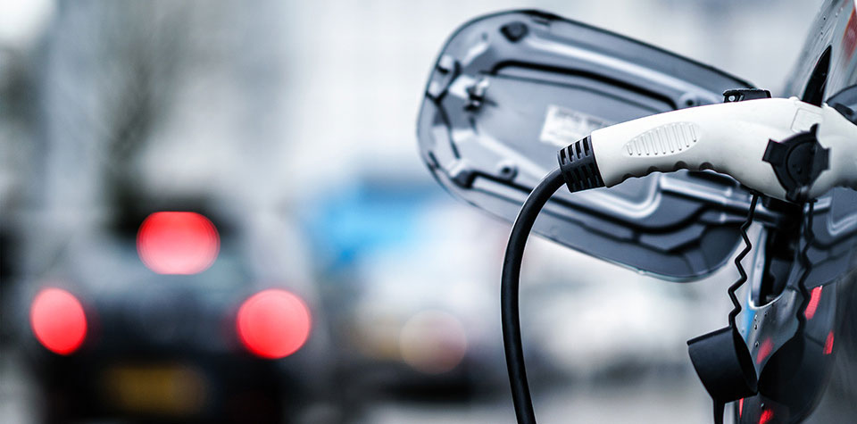 Did you know that 2-3 million electric vehicles must be on the road across New York by 2030 to meet the state’s climate goals? Click here to learn how NY is preparing for an #EV future: ow.ly/uUVp50PL8TI
