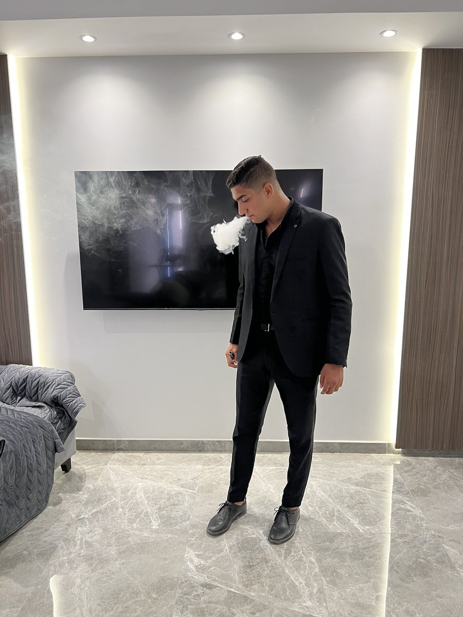Marwanbakrr's tweet photo. ⚡️ https://t.co/q1roXLmQKf