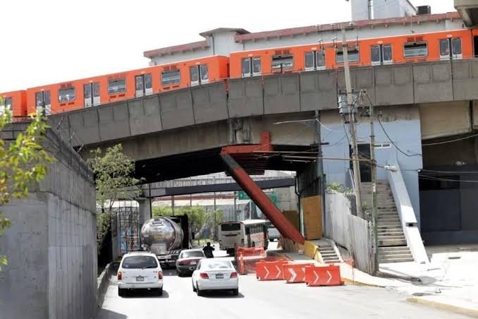 Buenos días.  Te invito a leer mi artículo de esta semana:
¿Qué será del Metro si sigue gobernando Morena?
m.facebook.com/story.php?stor…