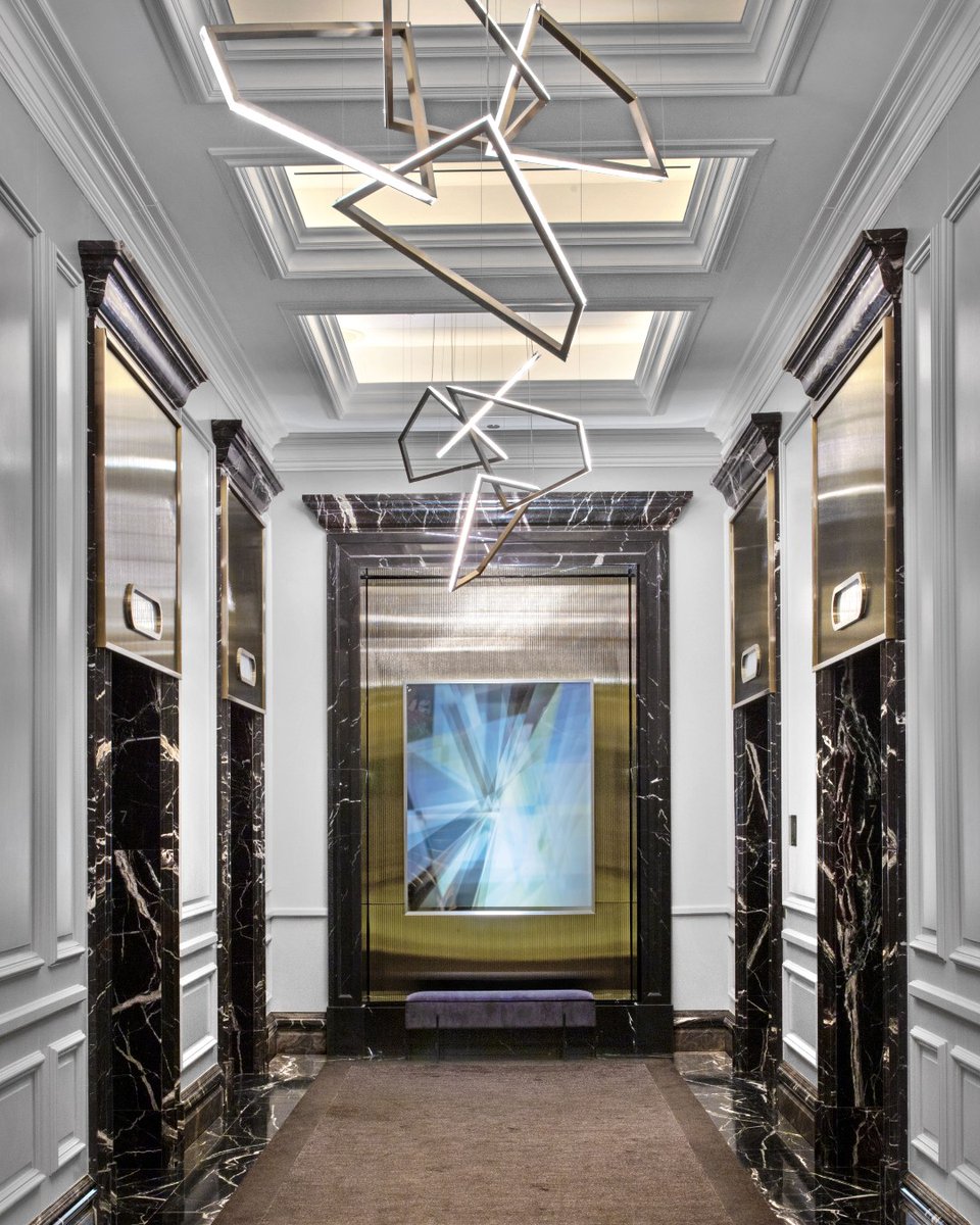 FSChicago's tweet photo. Electric details made possible by the iconic Rottet Studio. From metallic and marble exteriors to plush velvet and soft lighting, our urban paradise still enjoys the comforts of home. #FSChicago https://t.co/gflUkew7MR
