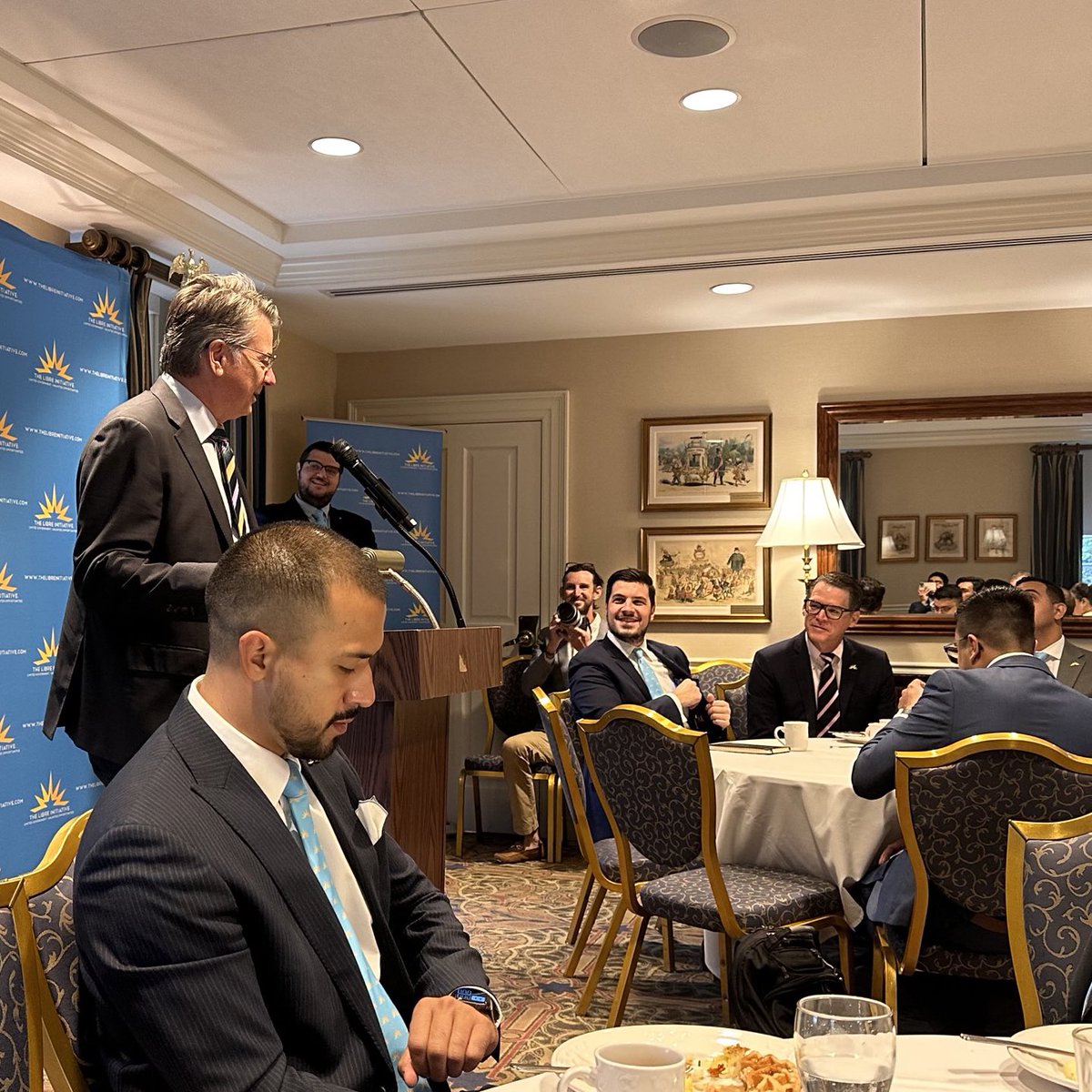 LIBREinitiative's tweet photo. Thank you @RepDuarteCA13, @SenTedCruz, and @SenRickScott for joining the LIBRE team for breakfast ahead of our #CapitolConnection fly in! https://t.co/poR4MZILxO