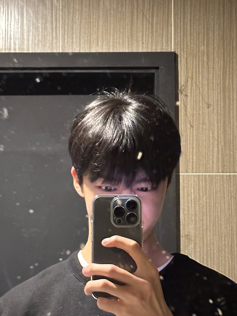 go5raeddo's tweet photo. 미이이친 채형원 ㅠ https://t.co/WBqnF4MaA0
