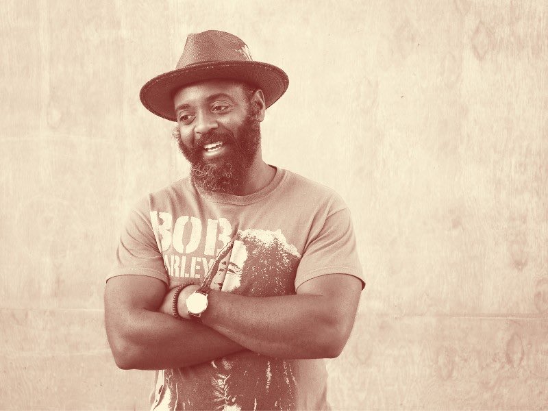 Longform Podcast #549: Reginald Dwayne Betts (@dwaynebetts), author, poet, lawyer, founder of @million_book and host of “Almost There” pod.link/551088534