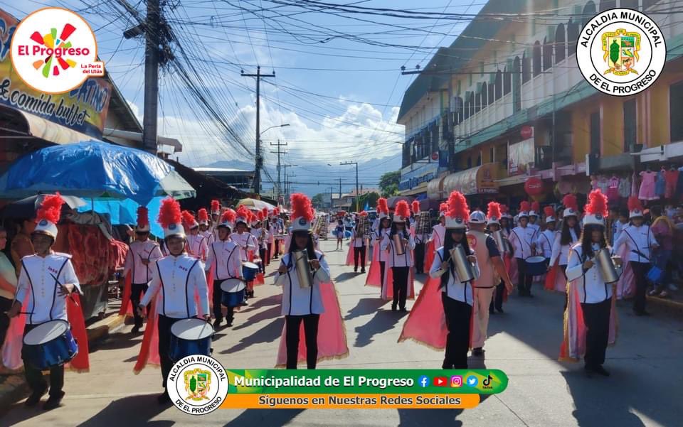 munielprogreso's tweet photo. En el marco del 202 aniversario continuamos con los desfiles patrios en el municipio de El Progreso. Por segundo día consecutivo hoy 13 de Septiembre desfilan más de 26 Centros Educativos de Nivel de educación Básica.

#TodosSomosElProgreso
#DesfilesPatrios2023 https://t.co/xXpTkFPwRO