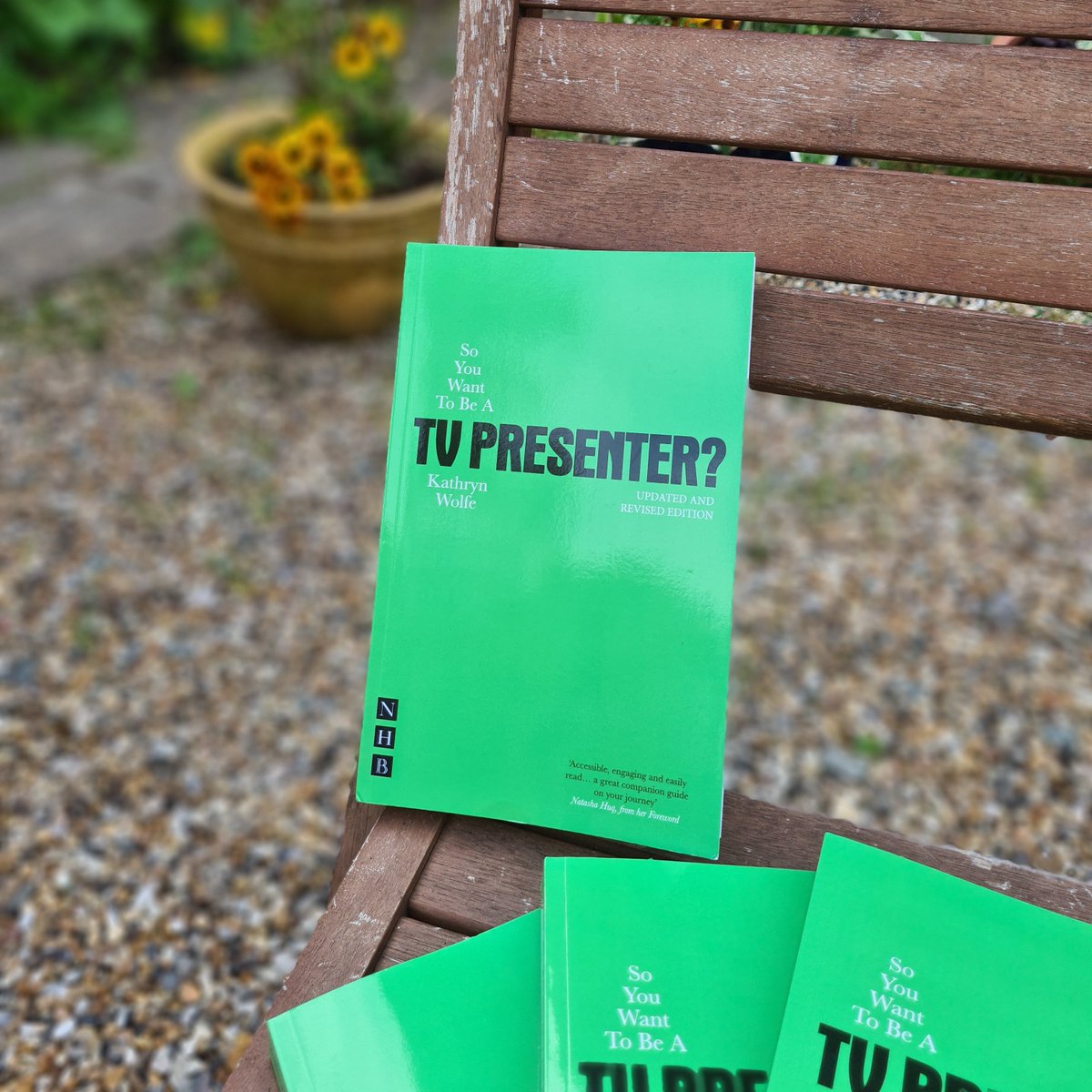 citylit's tweet photo. So proud of our colleague Kathryn Wolfe. Her newly revised book So You Want to be a TV Presenter? is now available at Nick Hern Books: https://t.co/0UhHwfrPxJ
Check out Kathryn's upcoming City Lit courses:
https://t.co/wm2RTMl2B7
#TVpresenting @pukkapresenting @DramaatCityLit https://t.co/pvqy1NwaD3