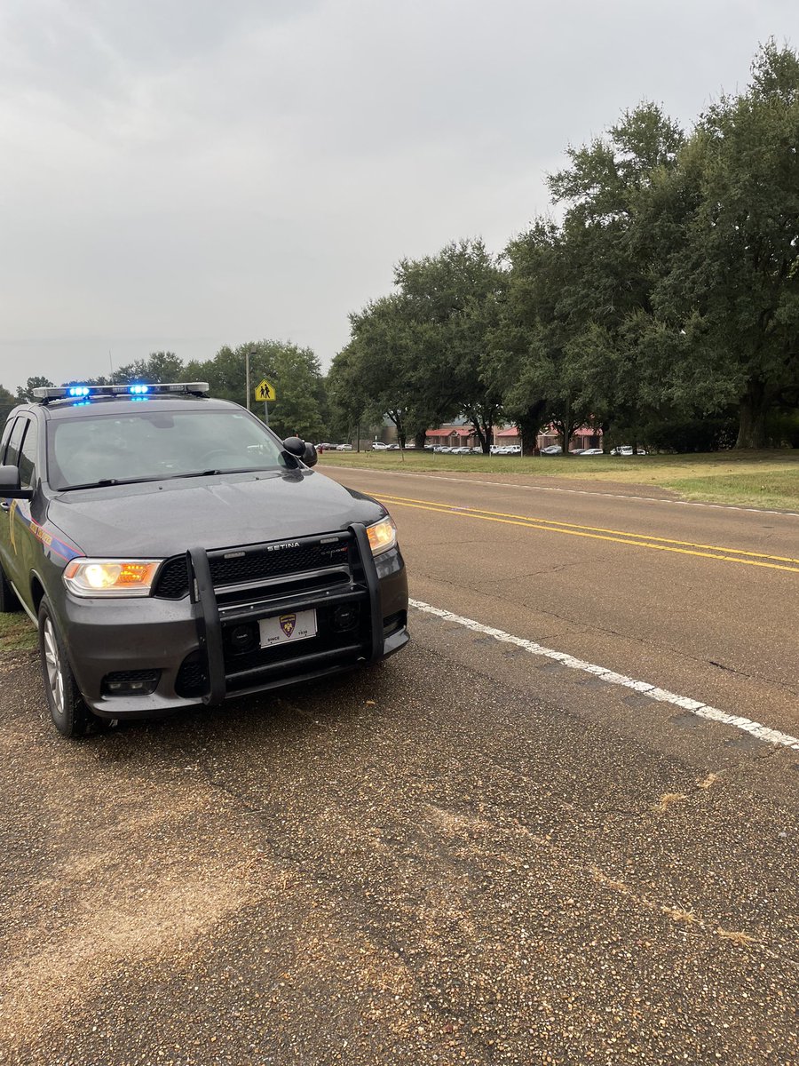 MHPTroopD's tweet photo. With a busy agenda in the morning, itโs easy to be distracted while driving. Thankfully, the men and women of the Mississippi Highway Patrol are stationed in school zones to remind you to slow down and stop for buses while loading and unloading. #OperationStop https://t.co/hKu1aw3TOE