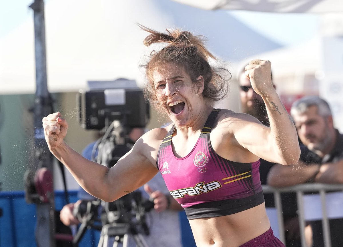 🥇 ¡𝗢𝗥𝗢, 𝗢𝗥𝗢, 𝗢𝗥𝗢! 🥇

🏆 ¡<a href="/Lydialucha/">Lydia pérez touriño</a> vence por 5-0 a la francesa Manon Kury en la gran final de -70kg y logra la medalla de oro en los #MediterraneanGames!

🎉 ¡Enhorabuena, Lydia! 

🤼‍♀️ <a href="/lucha_esp/">Federación Española de Lucha</a>