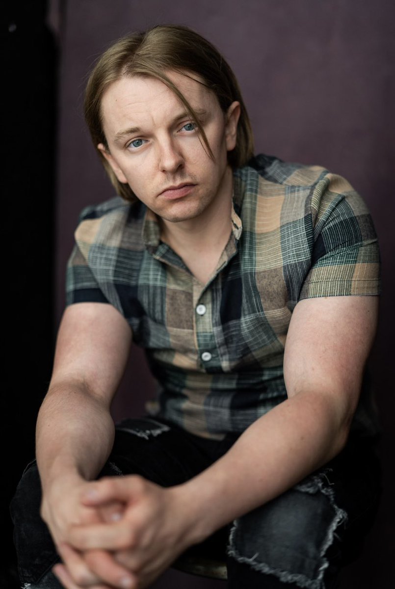 RChad27's tweet photo. New headshots. Thanks @yellowbellyfoto for an awesome photoshoot. Next stop broadway baby whoop whoop #actor https://t.co/3ap26knrm0