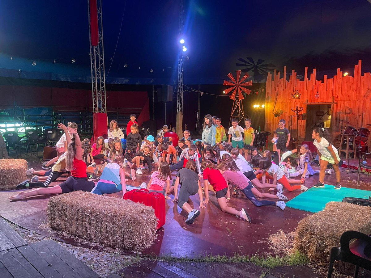 ANDRA MARI IKASTOLA tweet media