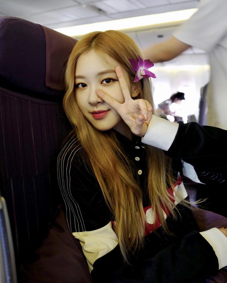 dollets_'s tweet image. ㅤ

           𝐧ew   𝚙oison   » ۫ 𓈒 🗂️ ☆  𝚜ns   𝕤tory  ! 
           𝕡onyo'𝓈  𖤍  instagram. @wildlabels
                    *ੈ ✩ ‧₊˚ ༺ ☆ ༻ *ੈ  ✩‧₊ ˚

ㅤ