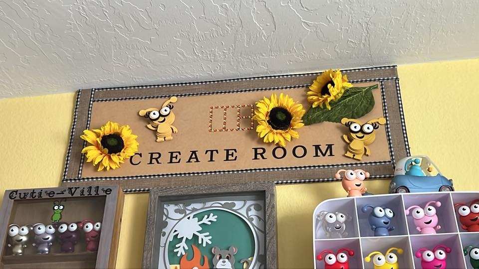 Create Room tweet media